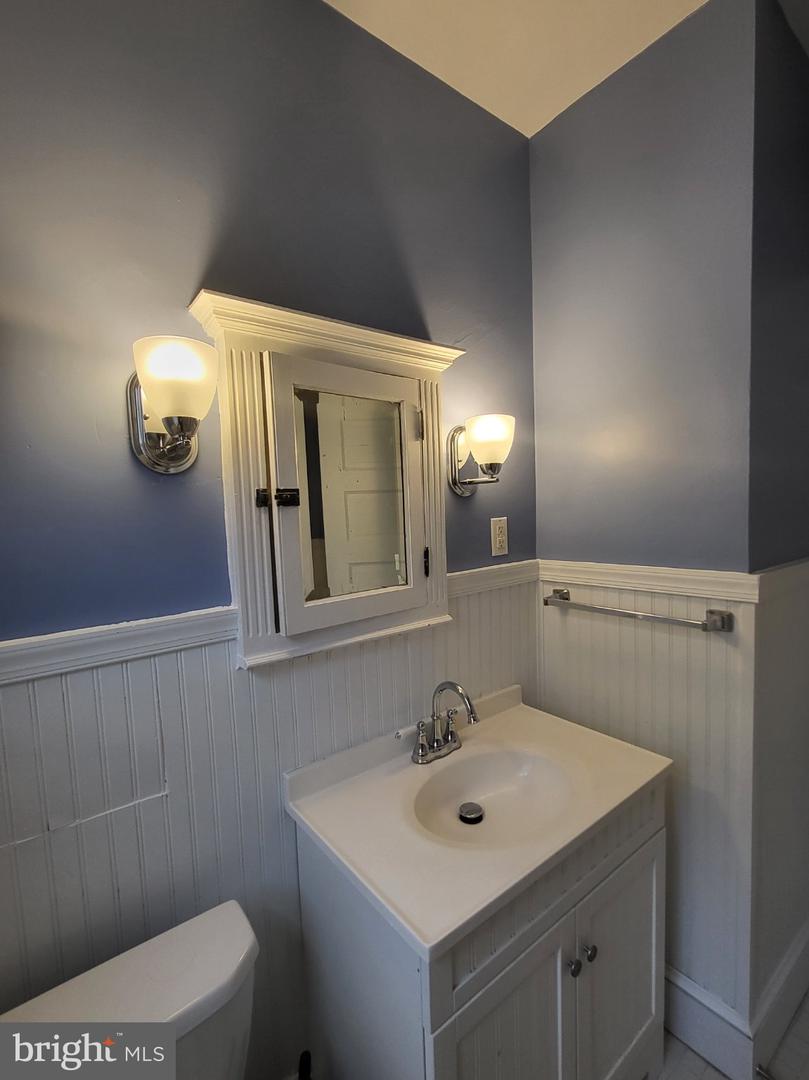 15 Tenby Rd #2nd Floor Property Photo 13