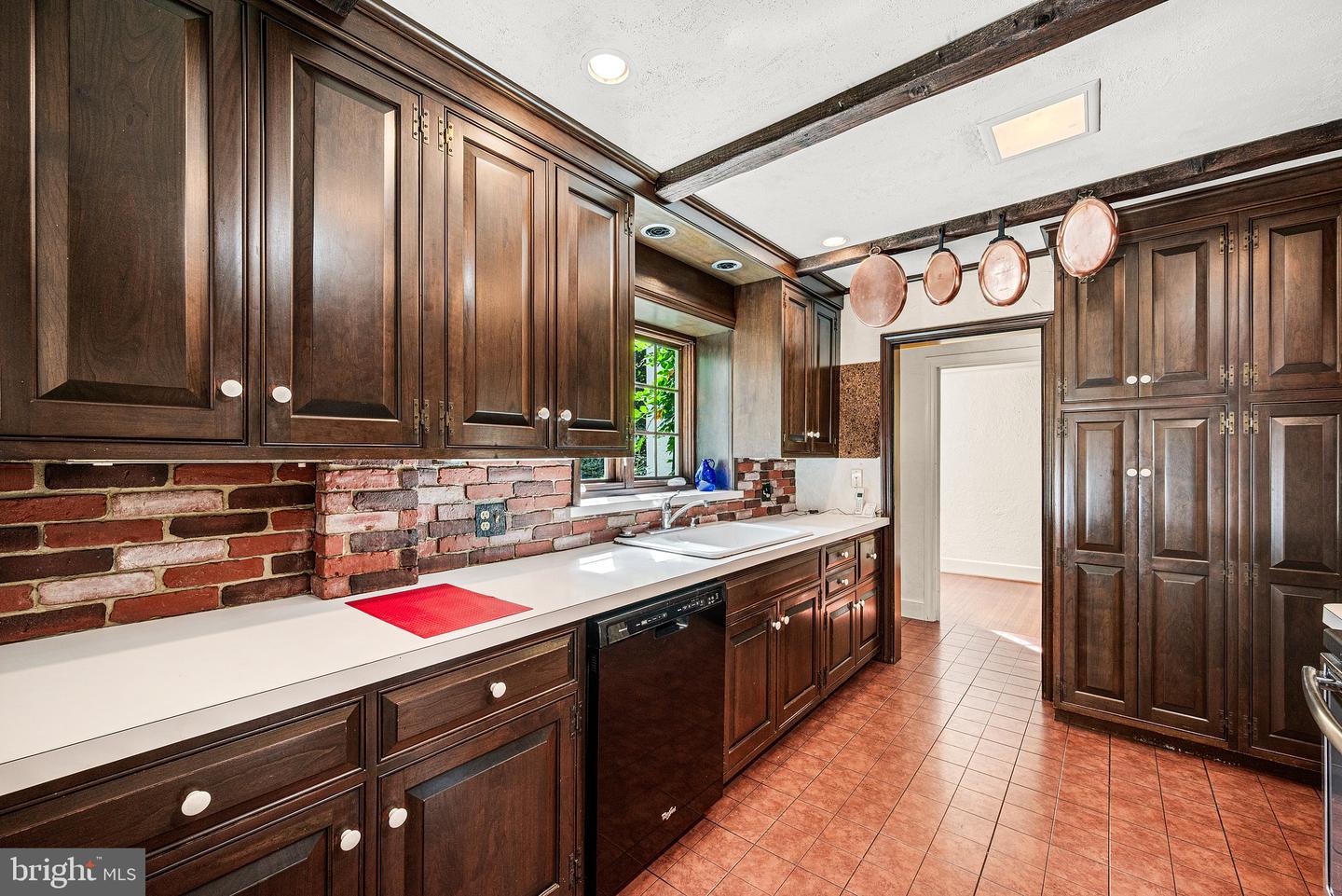 4 Swarthmore Pl Property Photo 37