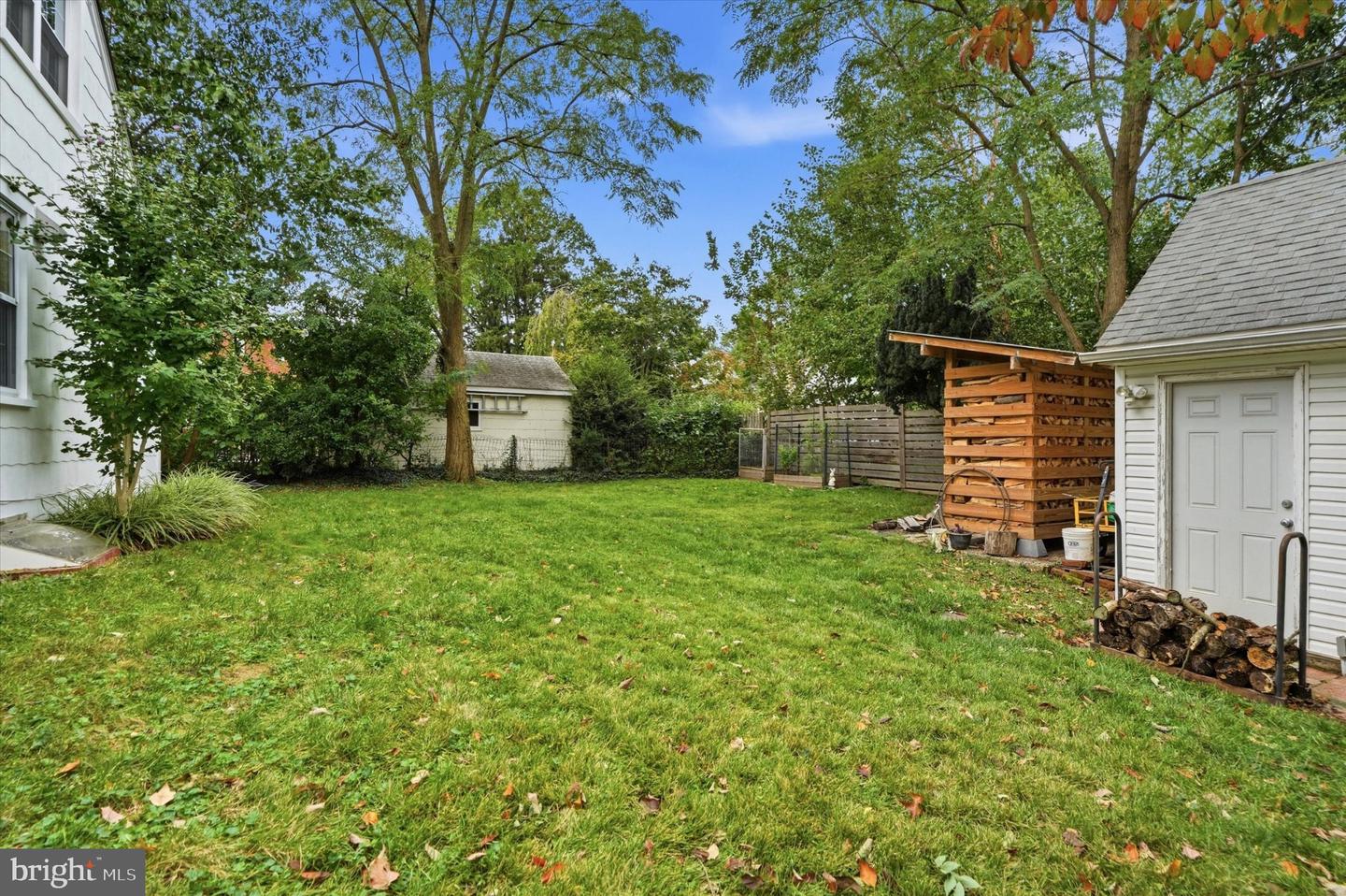 246 Lenox Rd Property Photo 31
