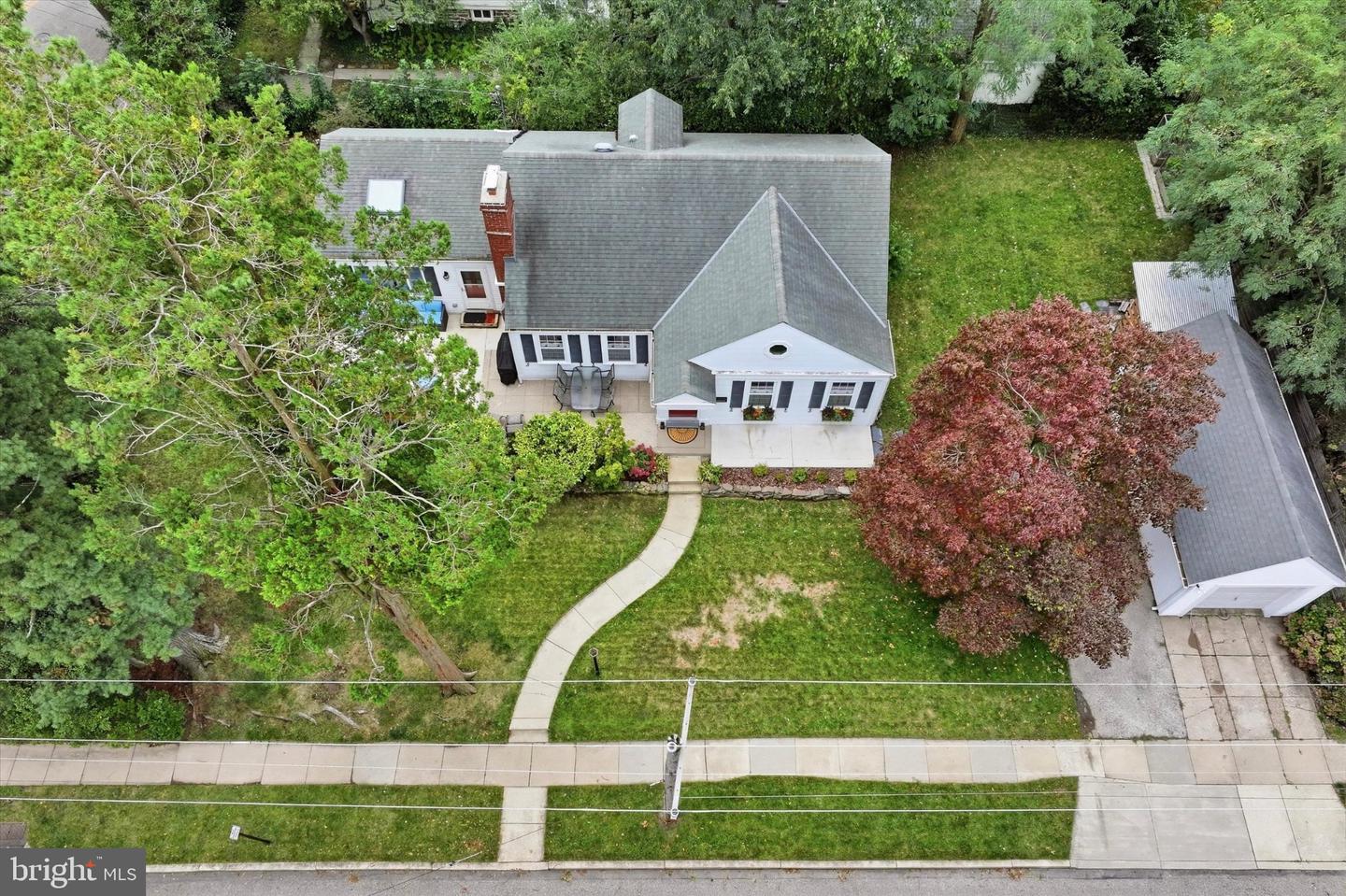 246 Lenox Rd Property Photo 37