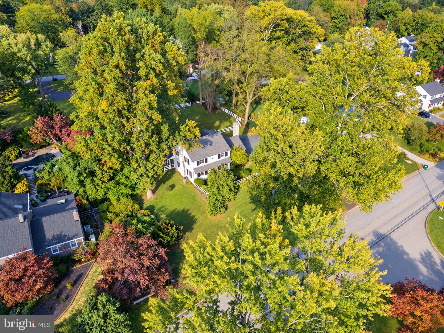 209 Plush Mill Rd Property Photo 4