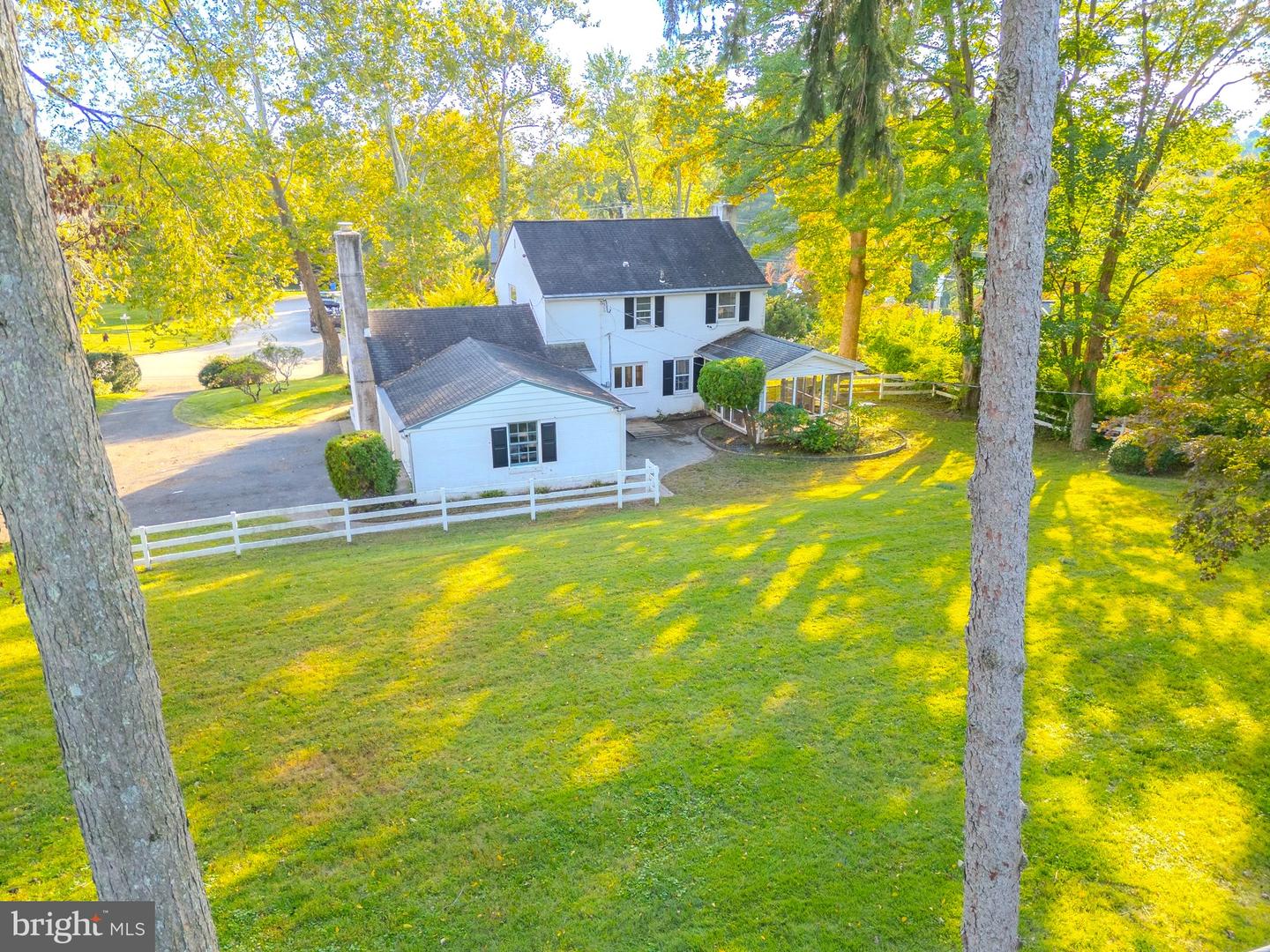 209 Plush Mill Rd Property Photo 10