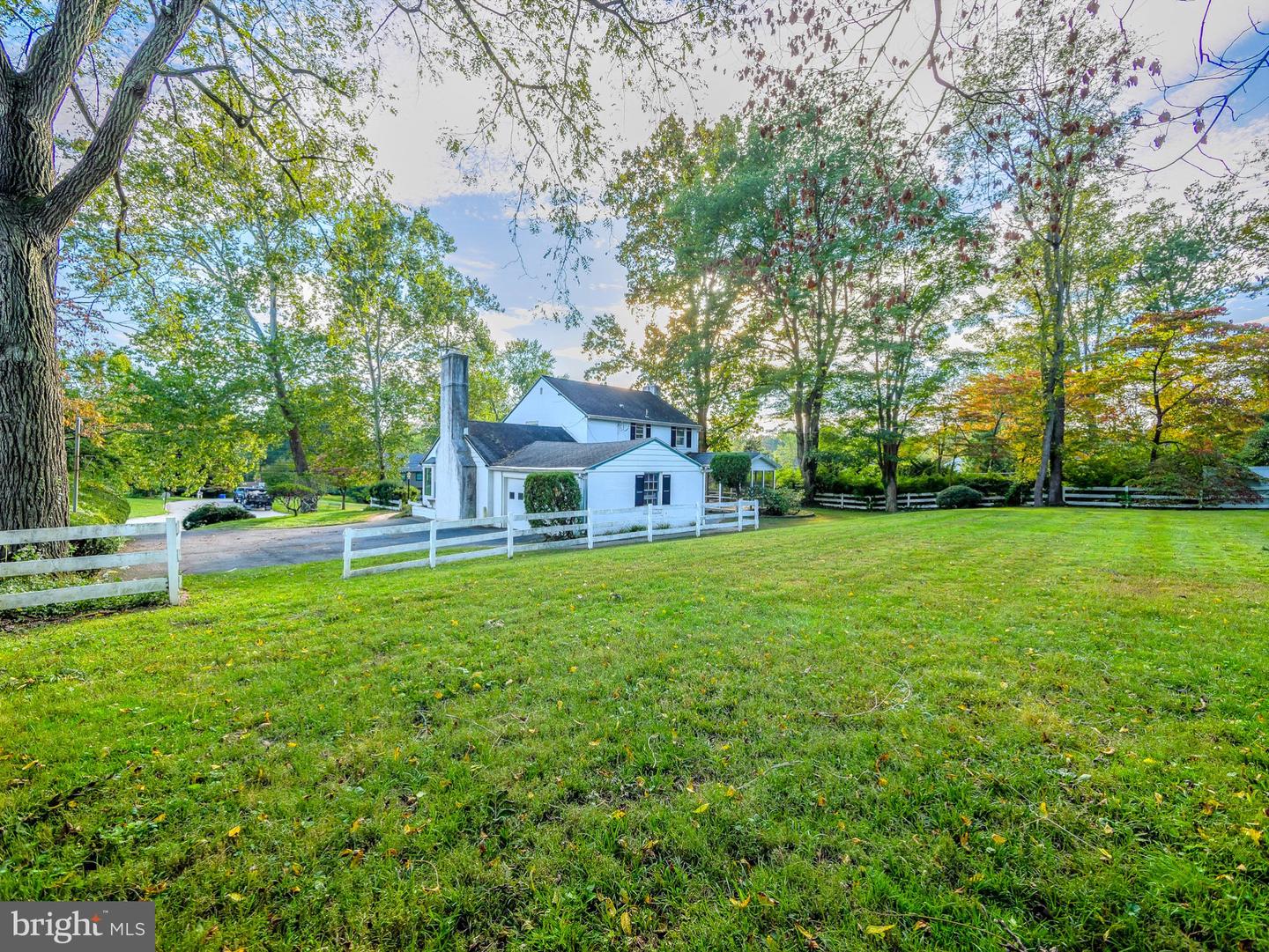 209 Plush Mill Rd Property Photo 11