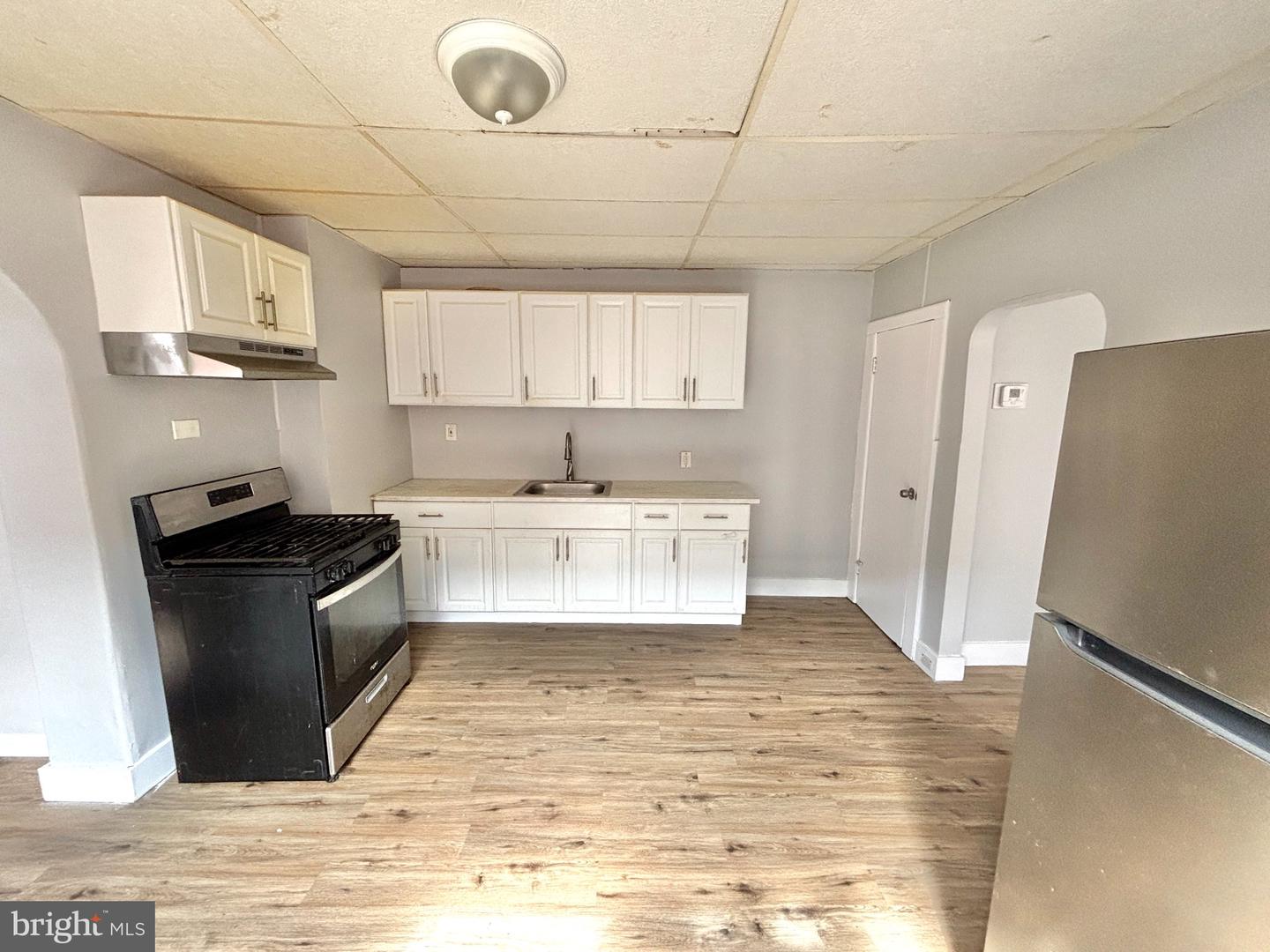 306 S 3rd St Property Photo 11