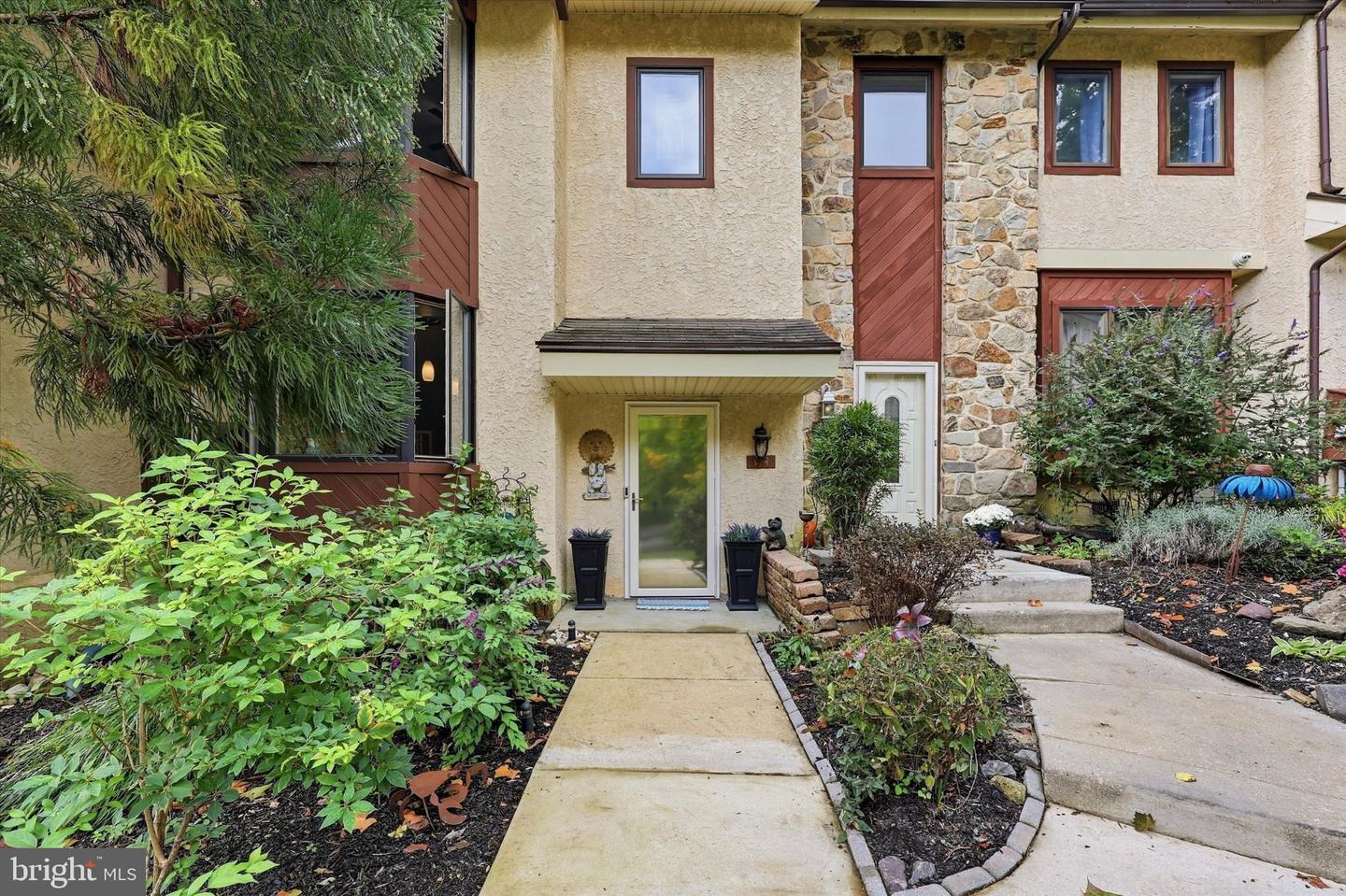 314 WESTBRIAR DR