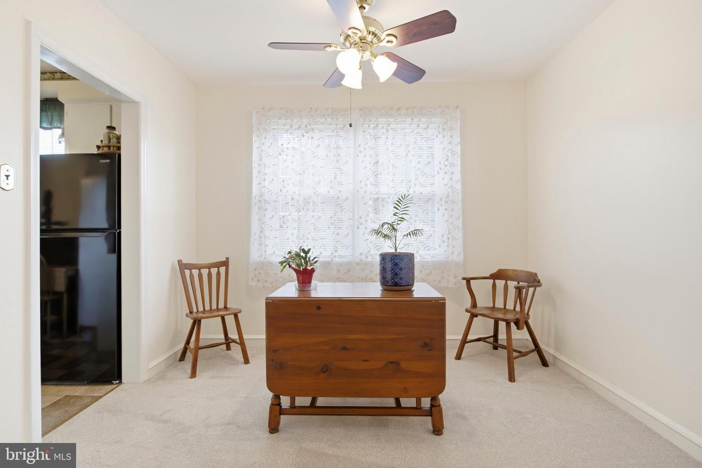 2 Myrtle Ave Property Photo 19