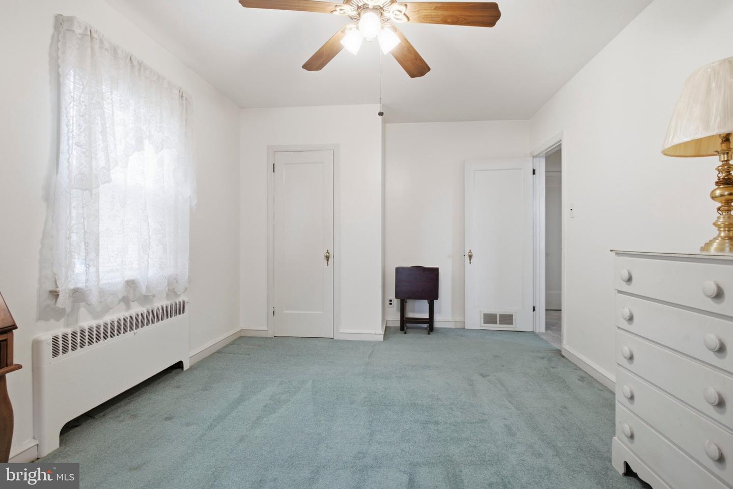 2 Myrtle Ave Property Photo 25
