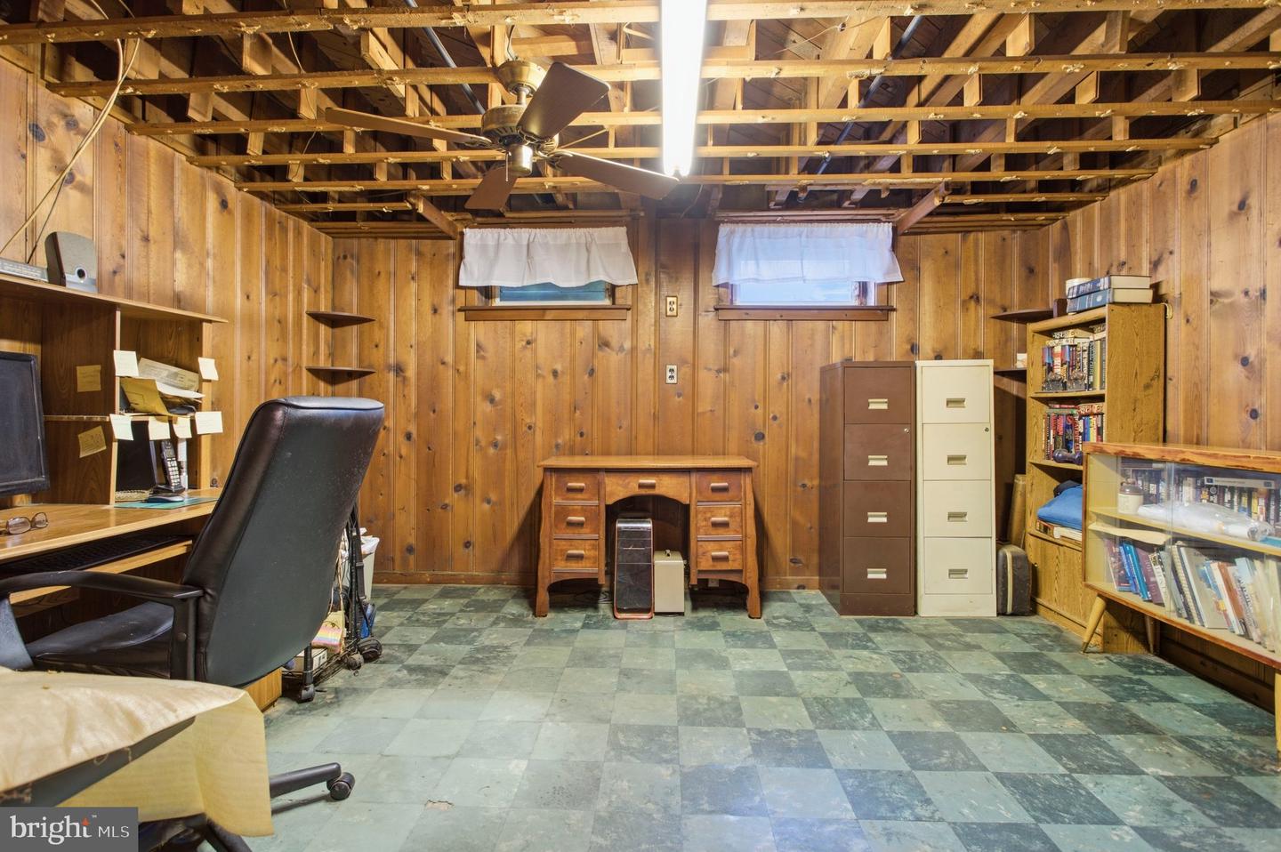 2 Myrtle Ave Property Photo 30