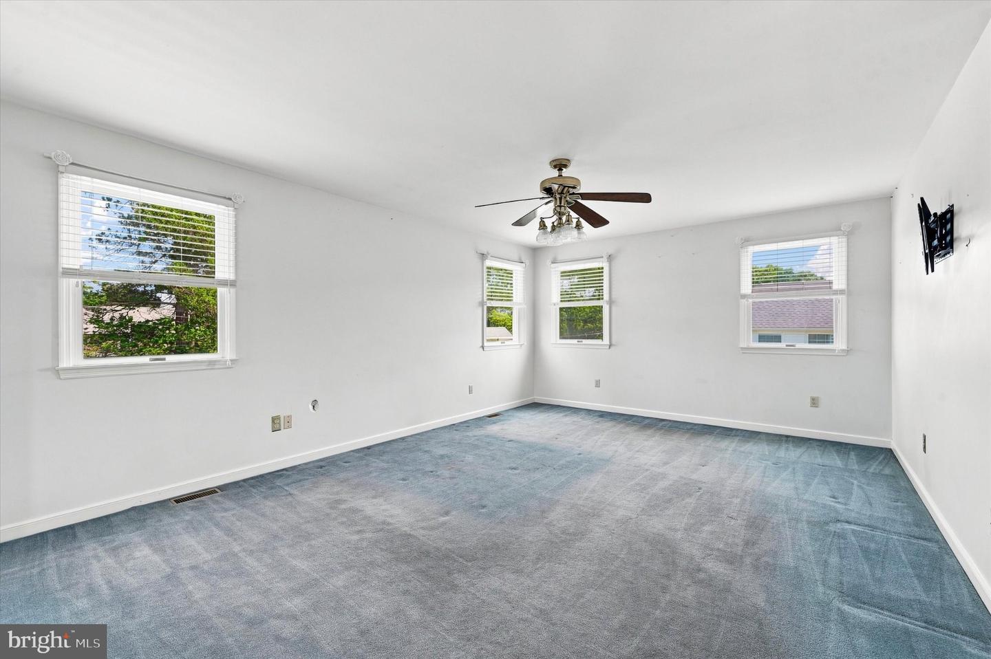 529 Claremont Rd Property Photo 23