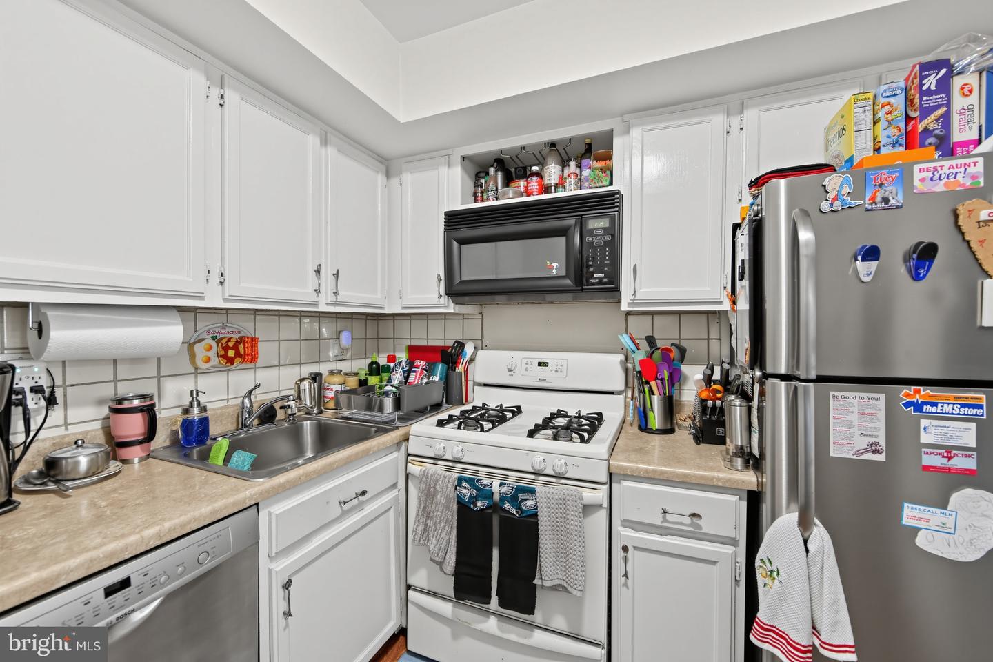 1202 Painters Xing Property Photo 15