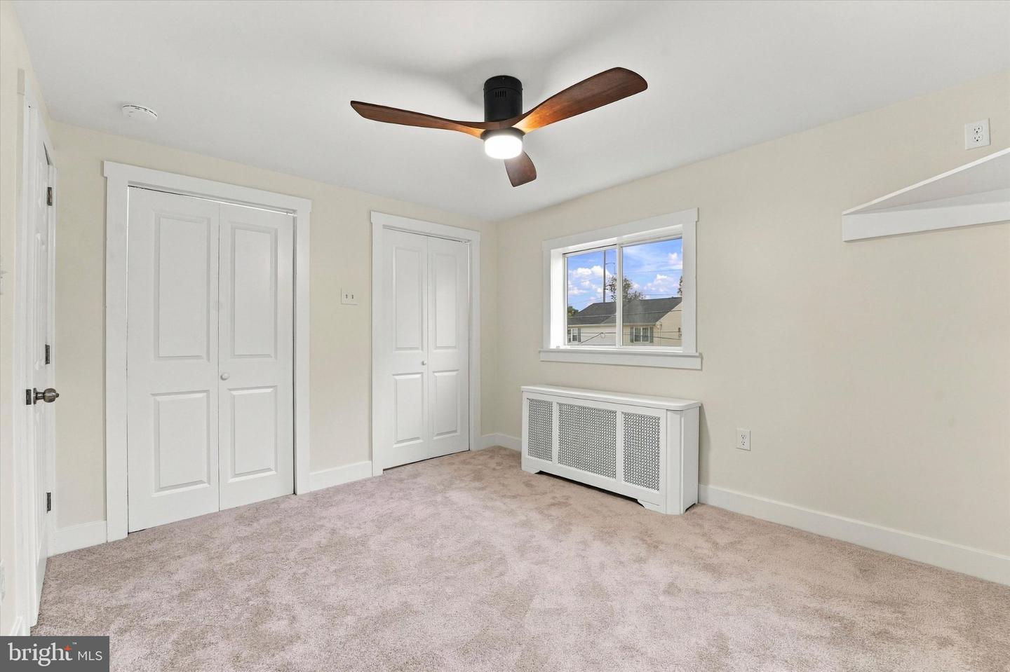 129 N Llanwellyn Ave Property Photo 23