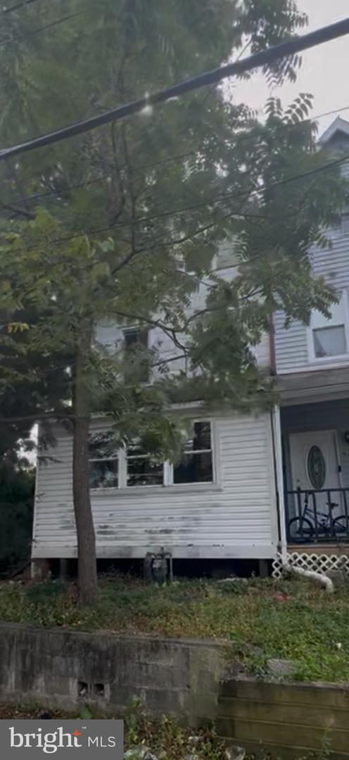 1028 Pine St Property Photo 1
