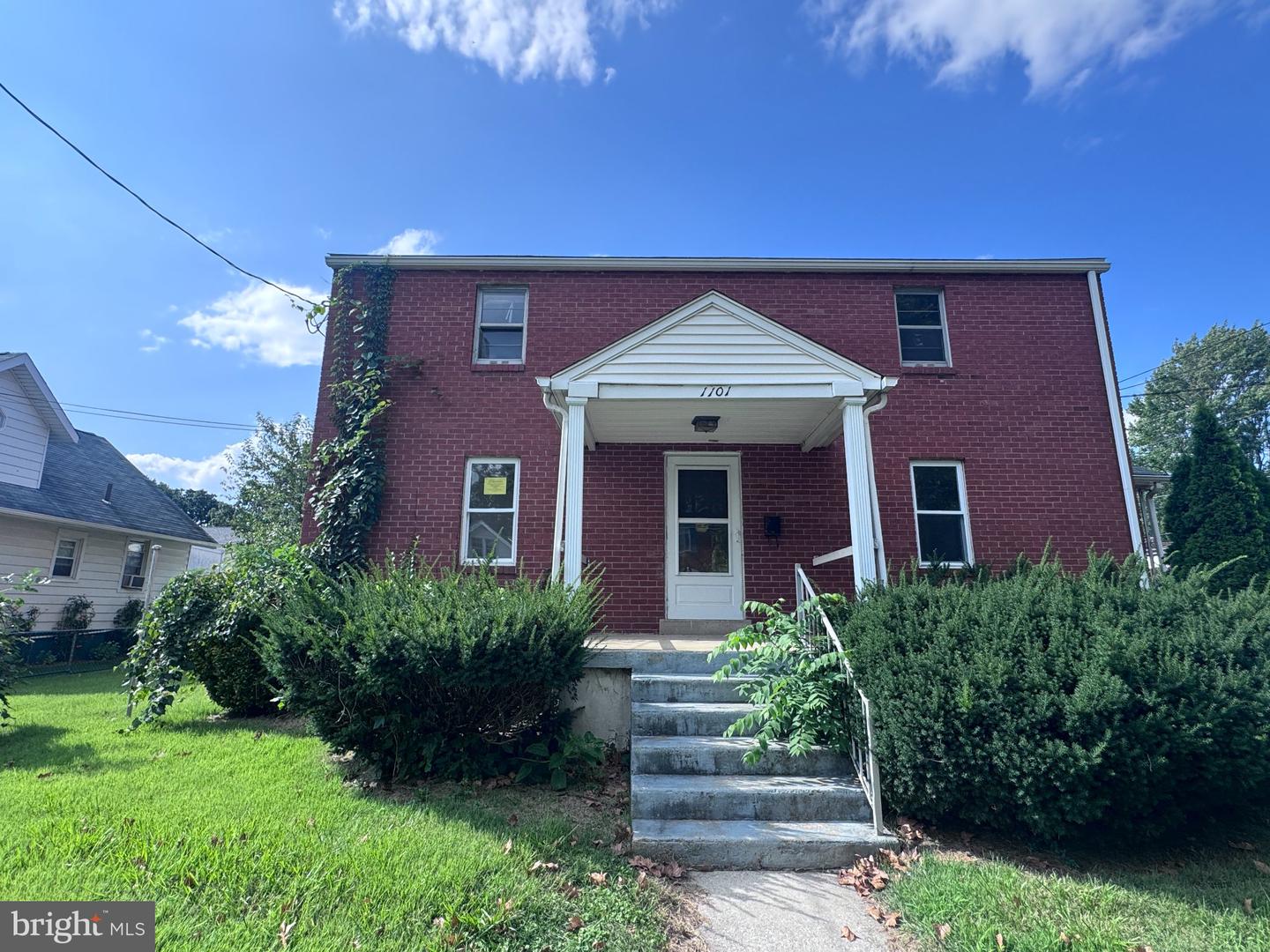 1101 Chestnut St Property Photo 1