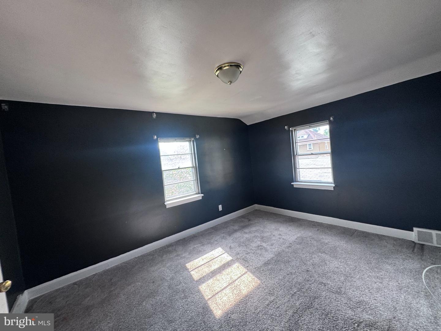 1101 Chestnut St Property Photo 11