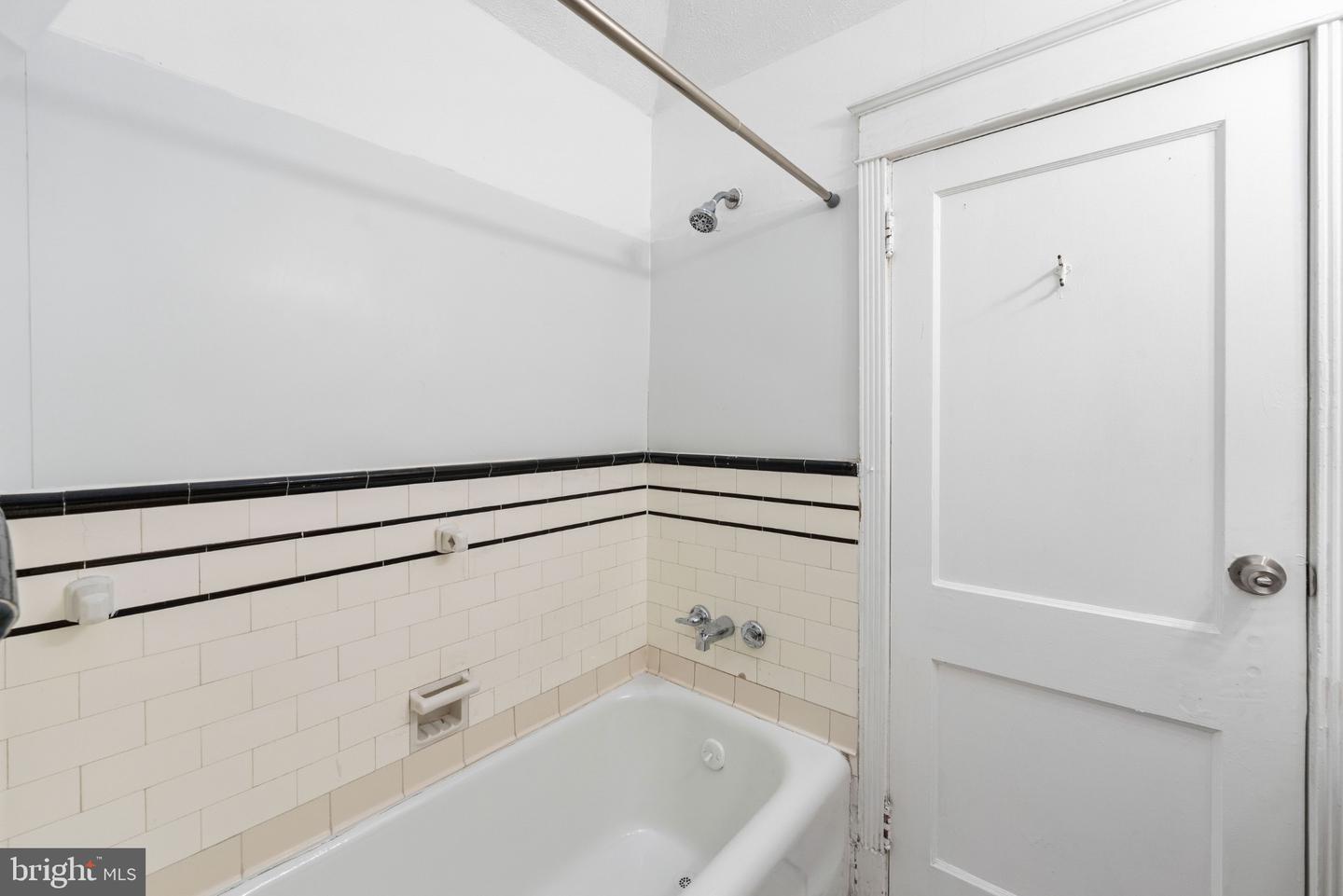 223 Wiltshire Rd Property Photo 15
