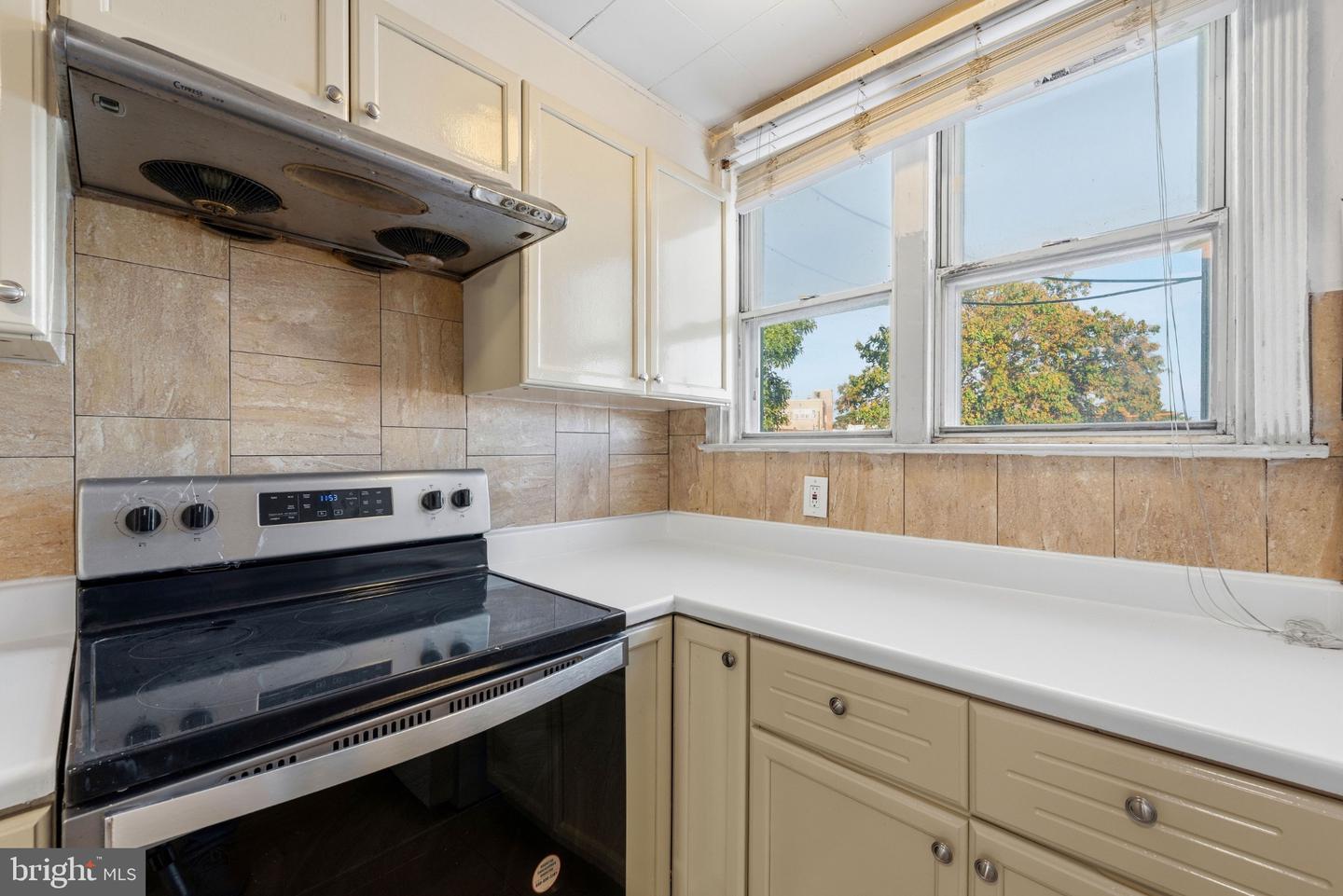 223 Wiltshire Rd Property Photo 23