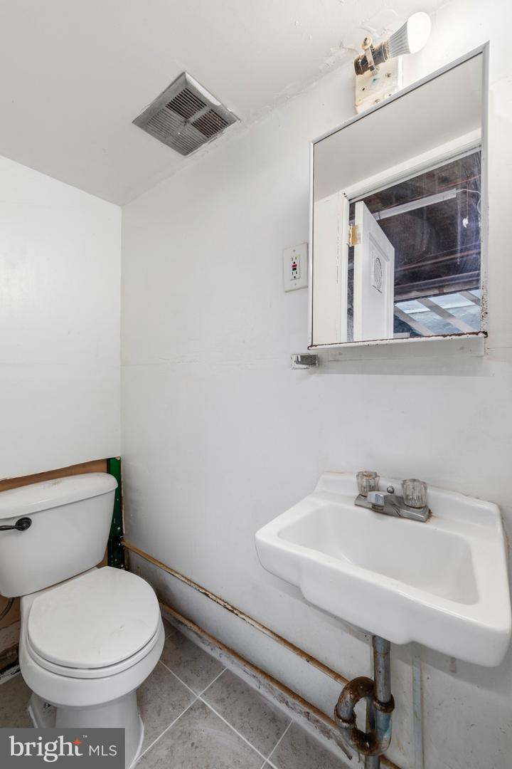 223 Wiltshire Rd Property Photo 27