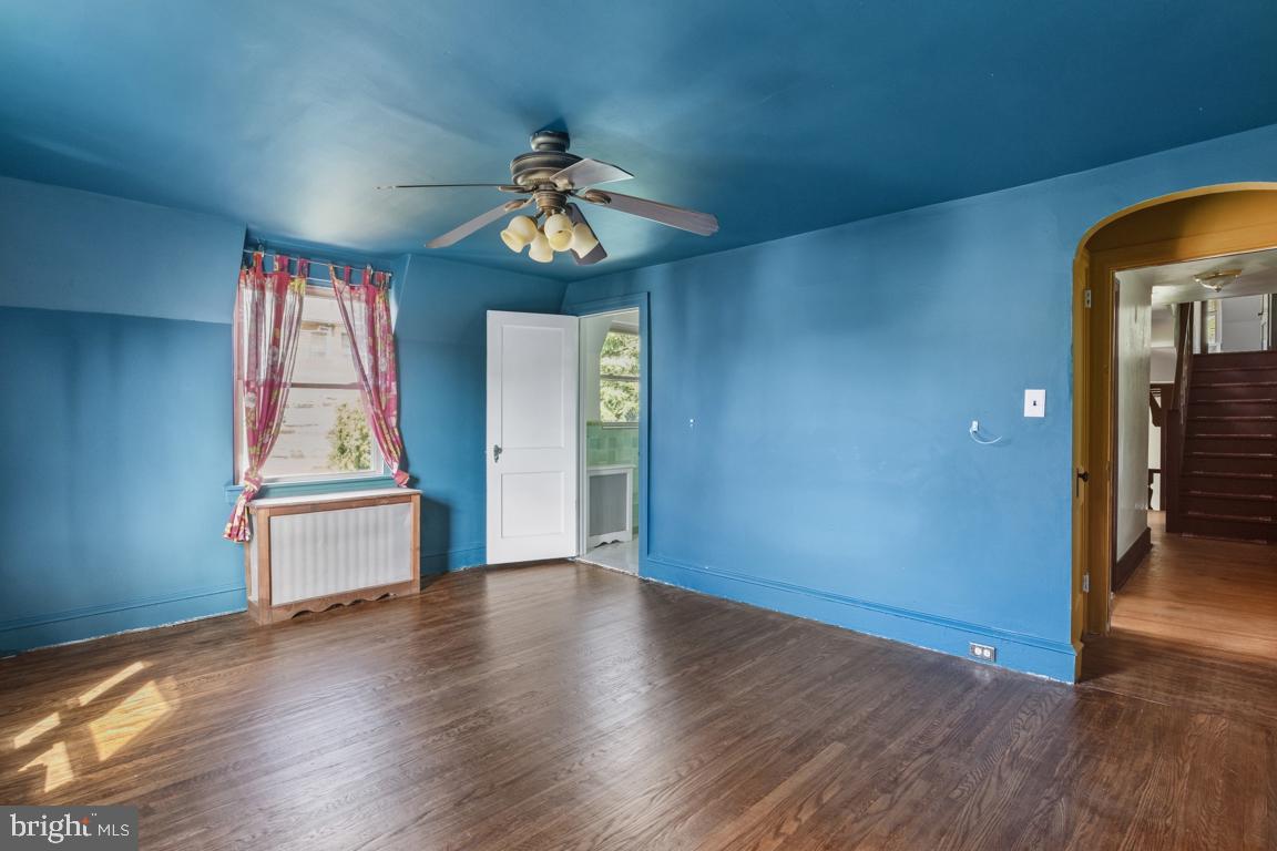 906 Burmont Rd Property Photo 22