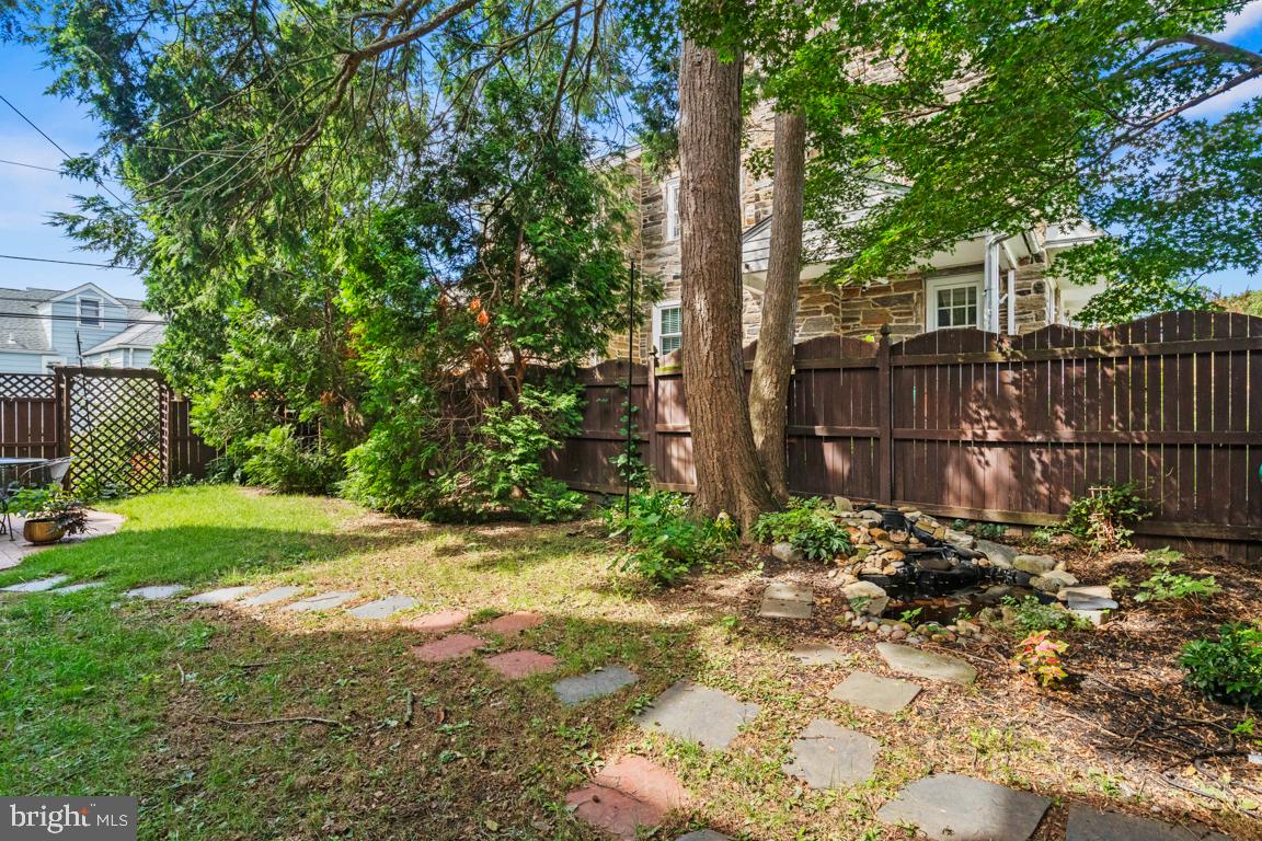 906 Burmont Rd Property Photo 41