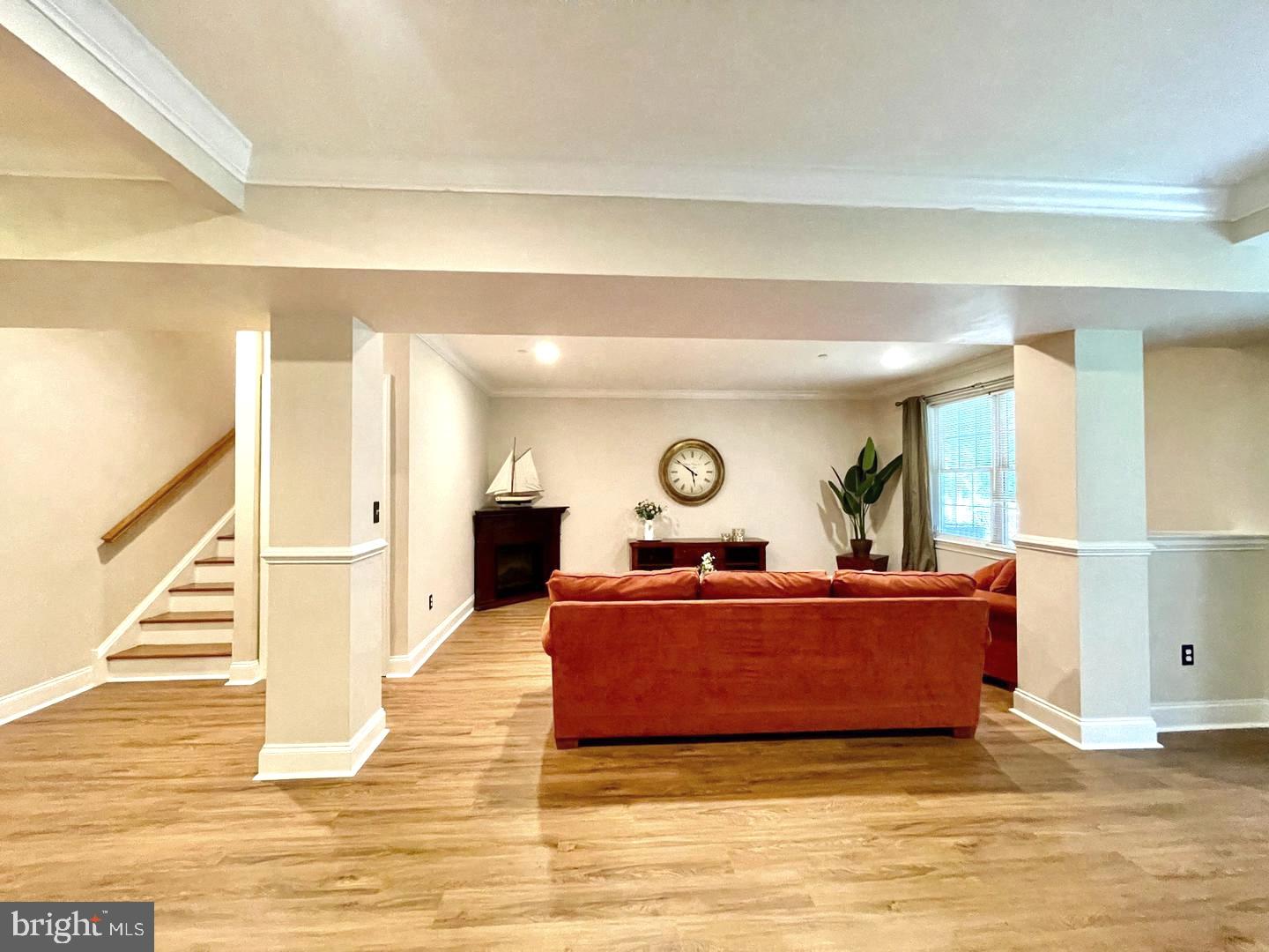 120 Victoria Sq Property Photo 50