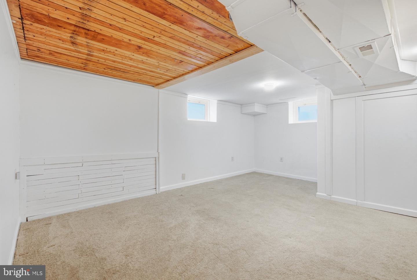 348 Abbey Ter Property Photo 14