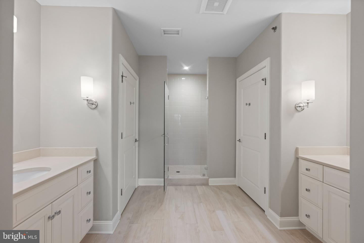 6403 Parkview Dr Property Photo 21