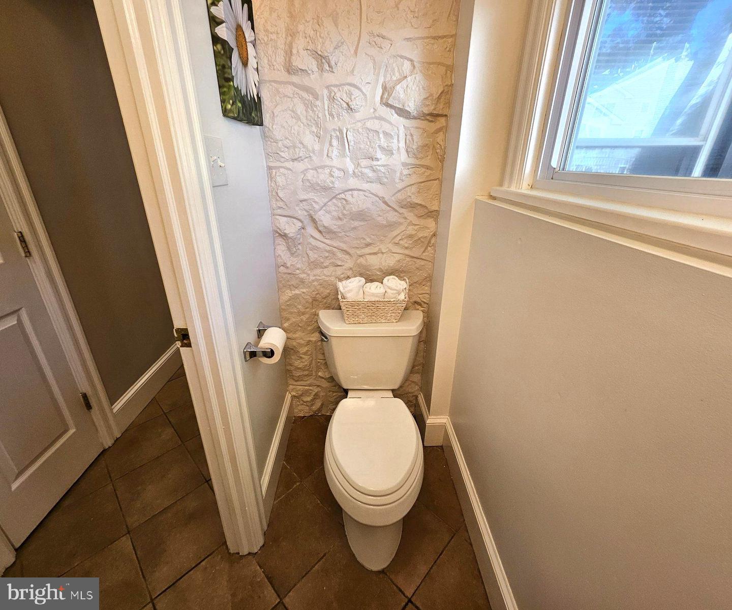 249 Highland Ave Property Photo 20