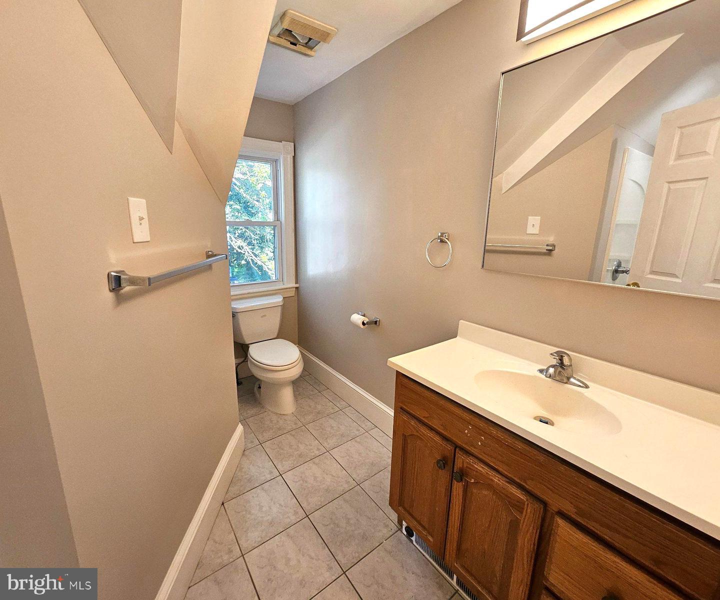 249 Highland Ave Property Photo 32