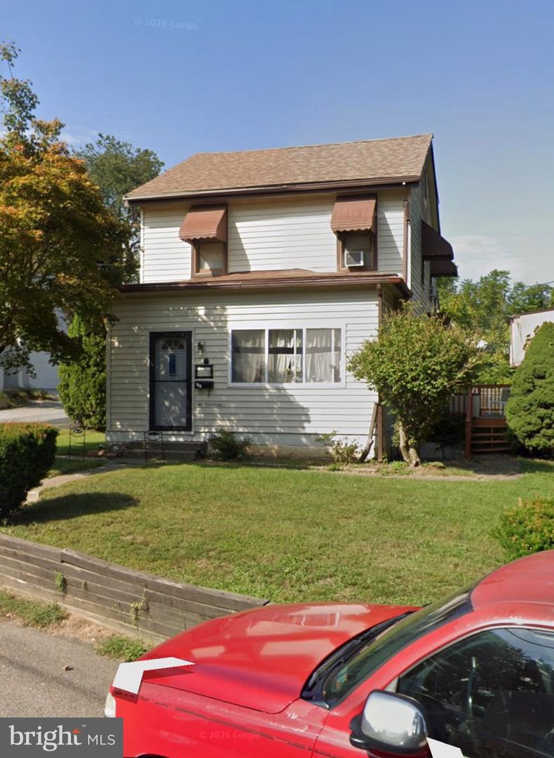 103 Emerald St Property Photo 1