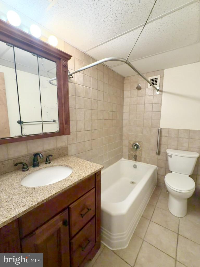 1030 E Lancaster Ave #614 Property Photo 10