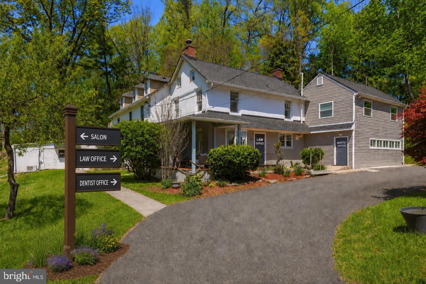 277 W Baltimore Pike Property Photo 1