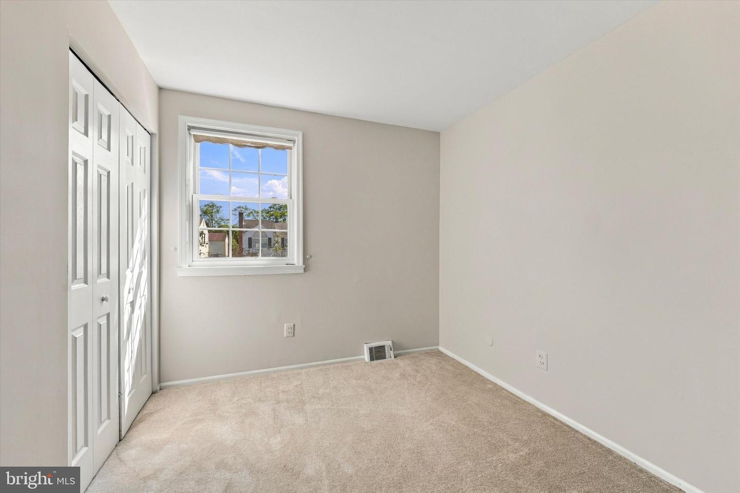 314 Greenbriar Ln Property Photo 14