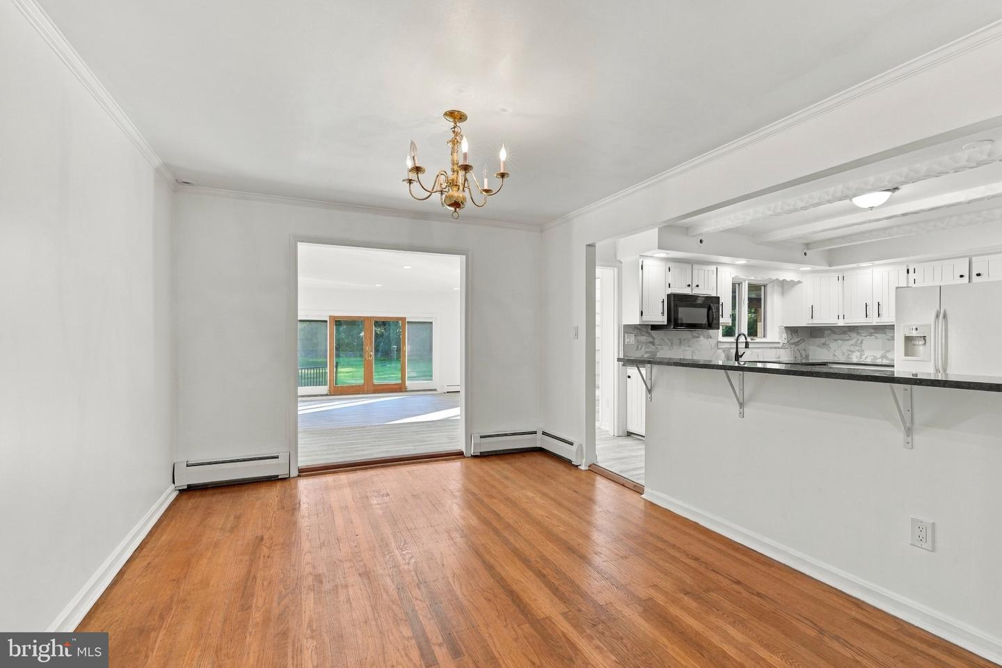 624 W Wayne Ave Property Photo 5