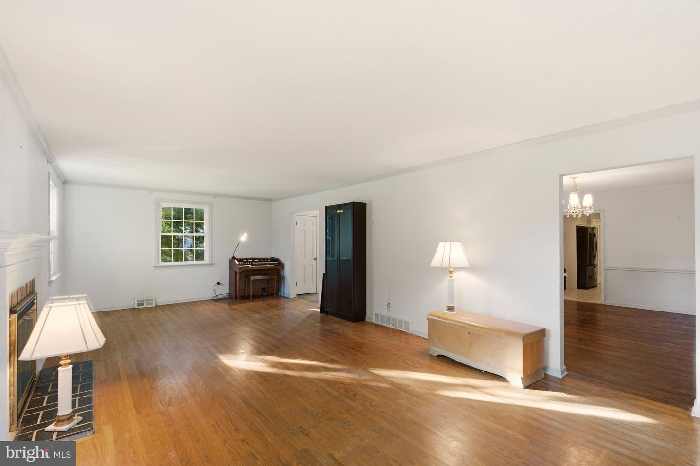 708 Camp Woods Rd Property Photo 16