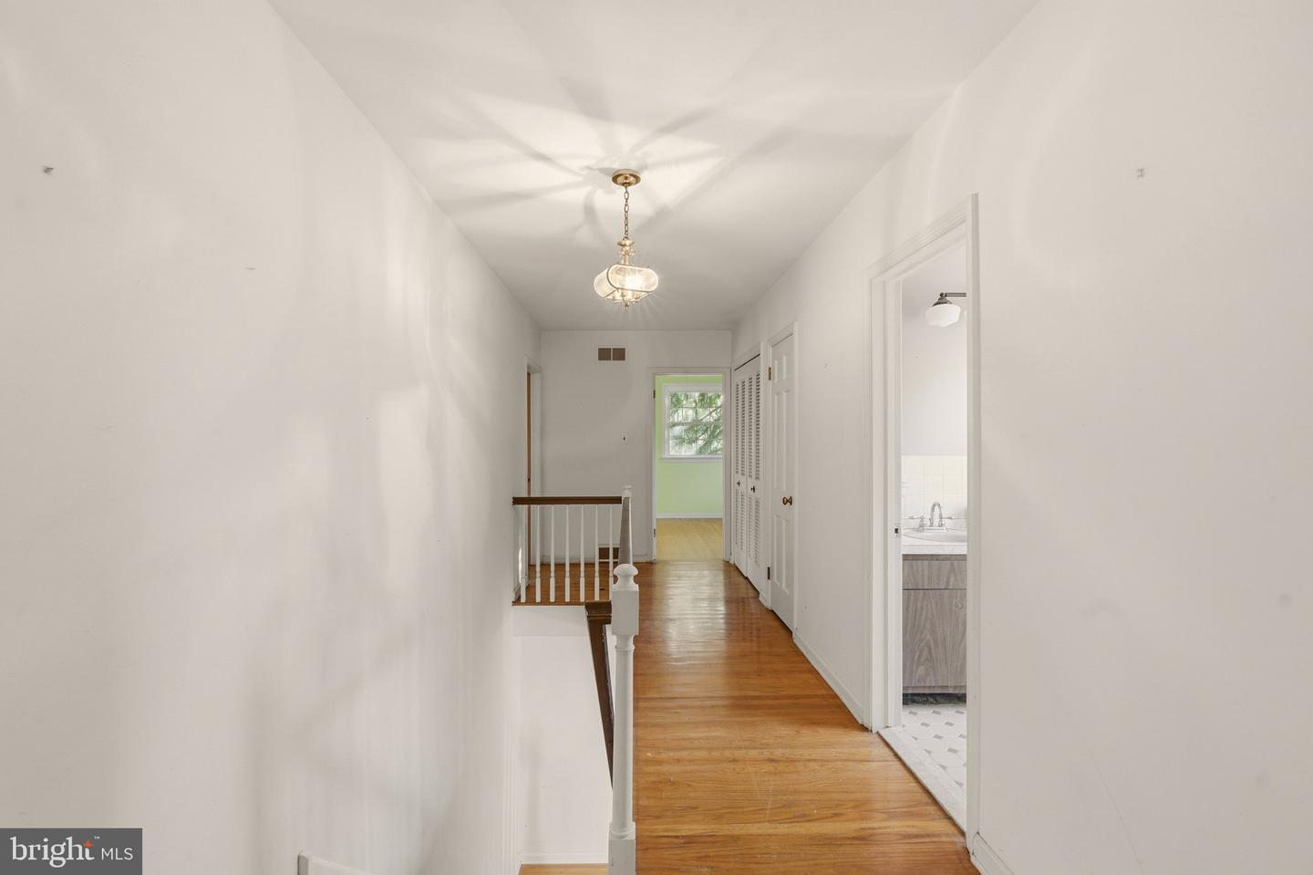 708 Camp Woods Rd Property Photo 30