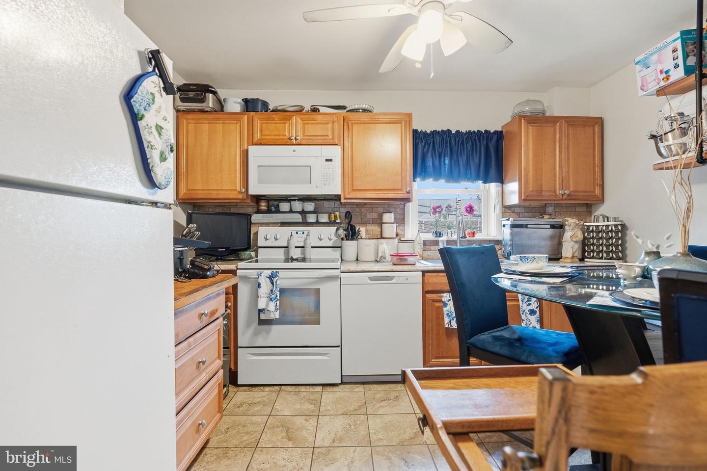 672 Colwell Rd Property Photo 39