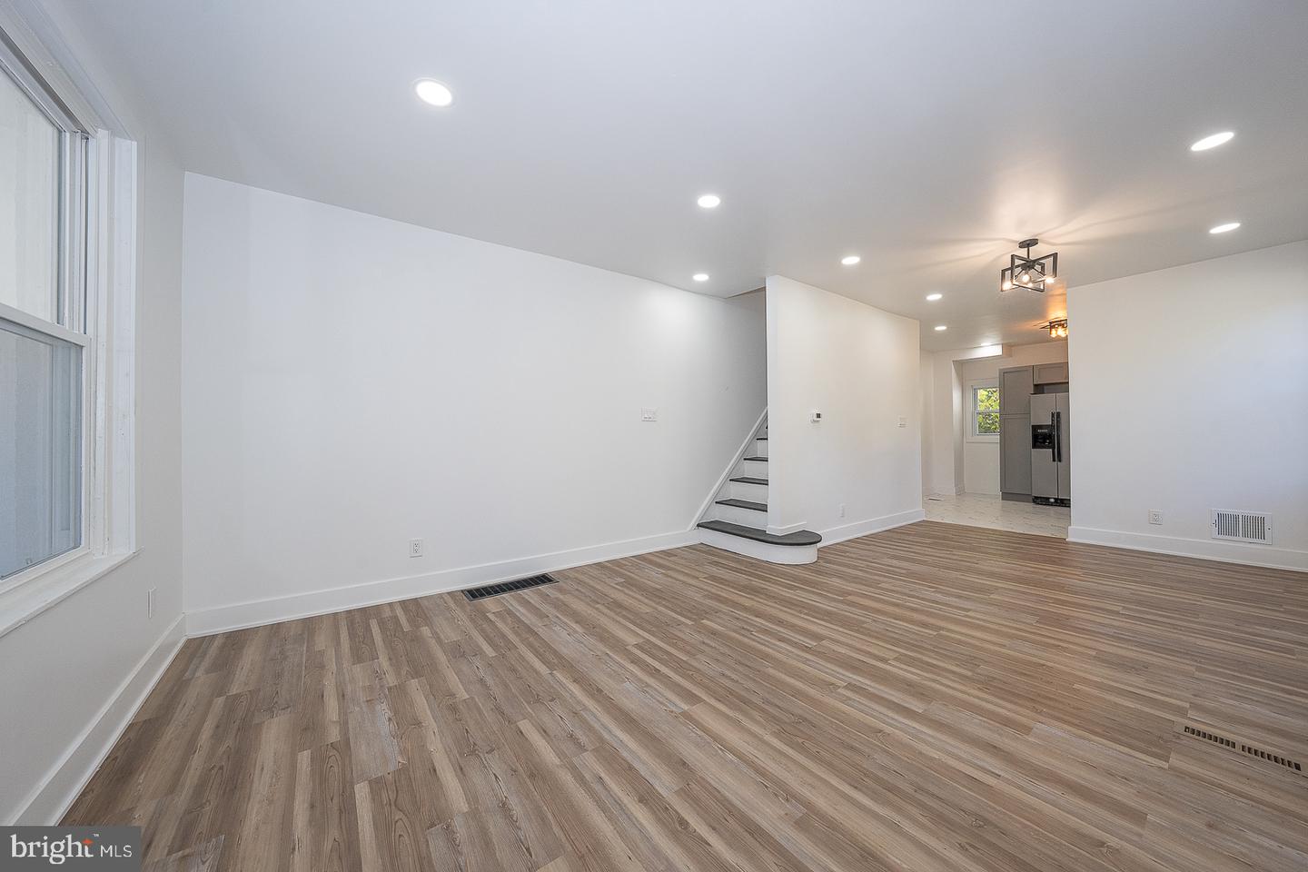 236 Mill St Property Photo 18