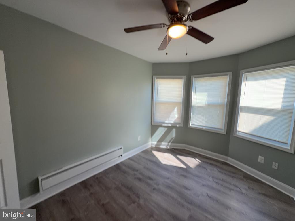 122 Main St Property Photo 8