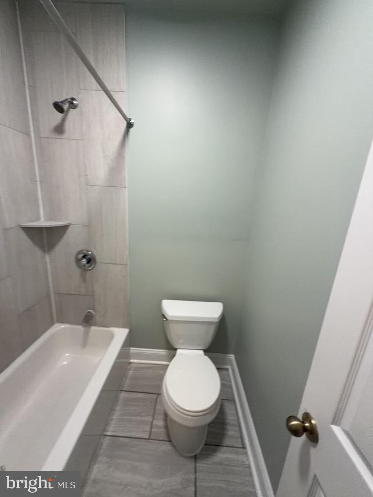 122 Main St Property Photo 13
