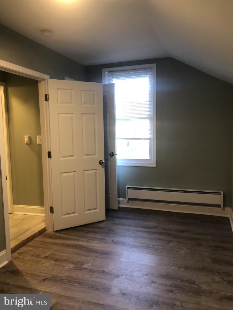 122 Main St Property Photo 22