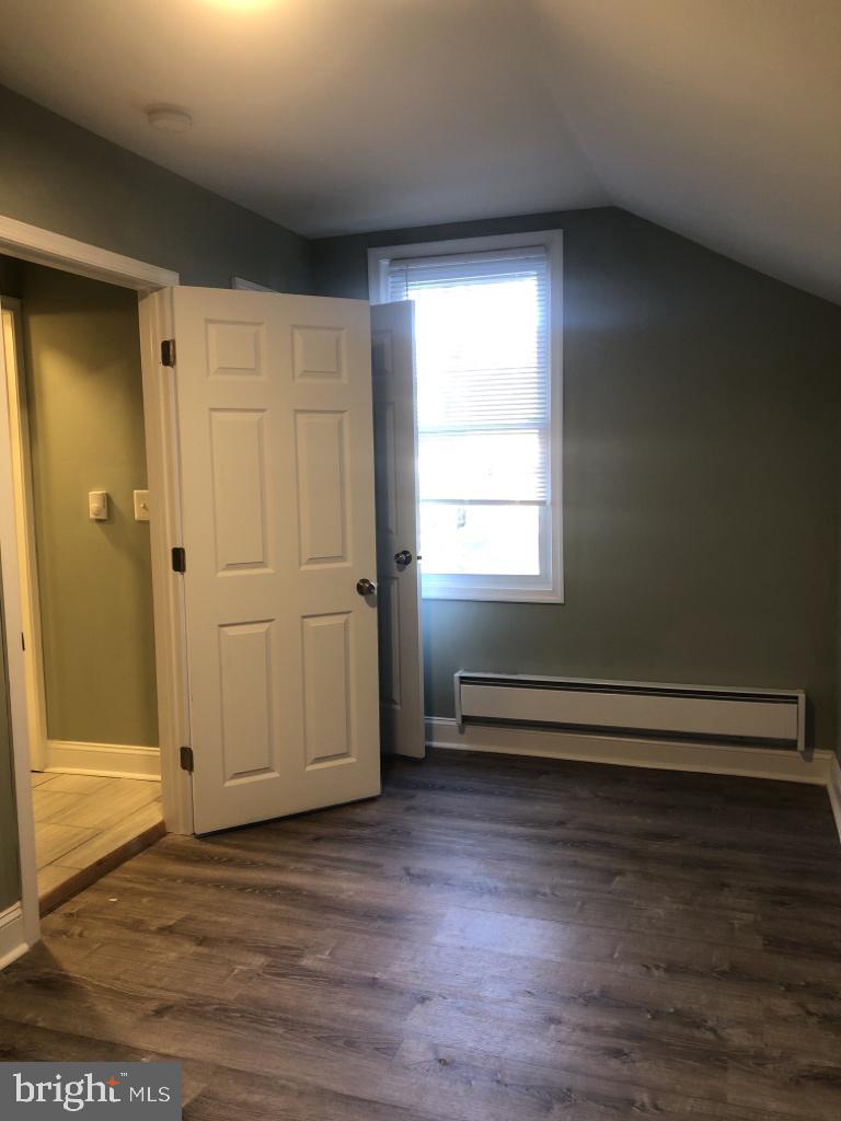 122 Main St Property Photo 22