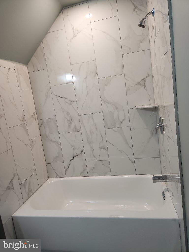 144 Lexington Ave Property Photo 14