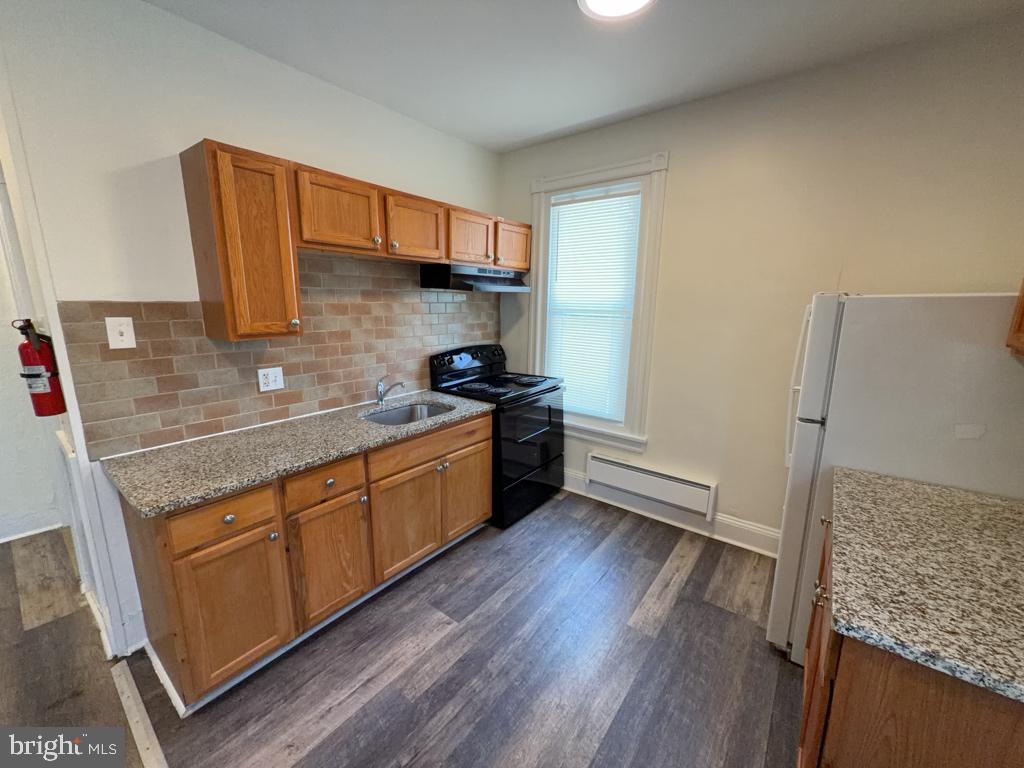 144 Lexington Ave Property Photo 18