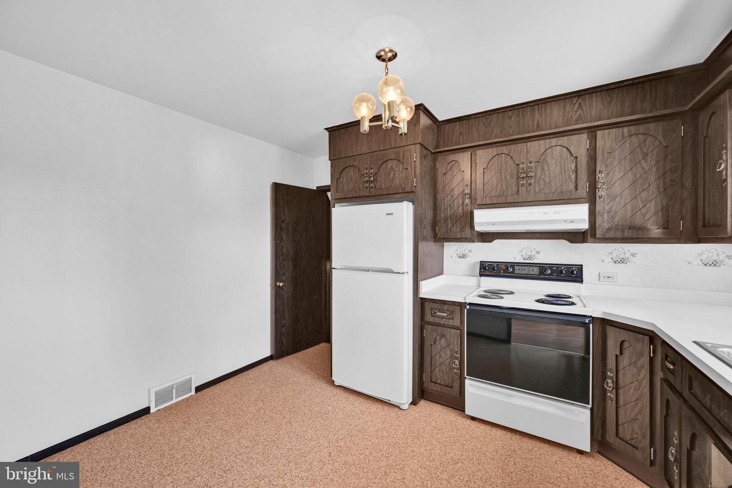 3560 Swiftwater Ln Property Photo 10