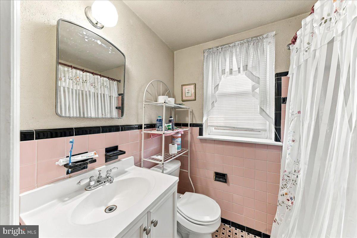 1117 Stratford Rd Property Photo 14