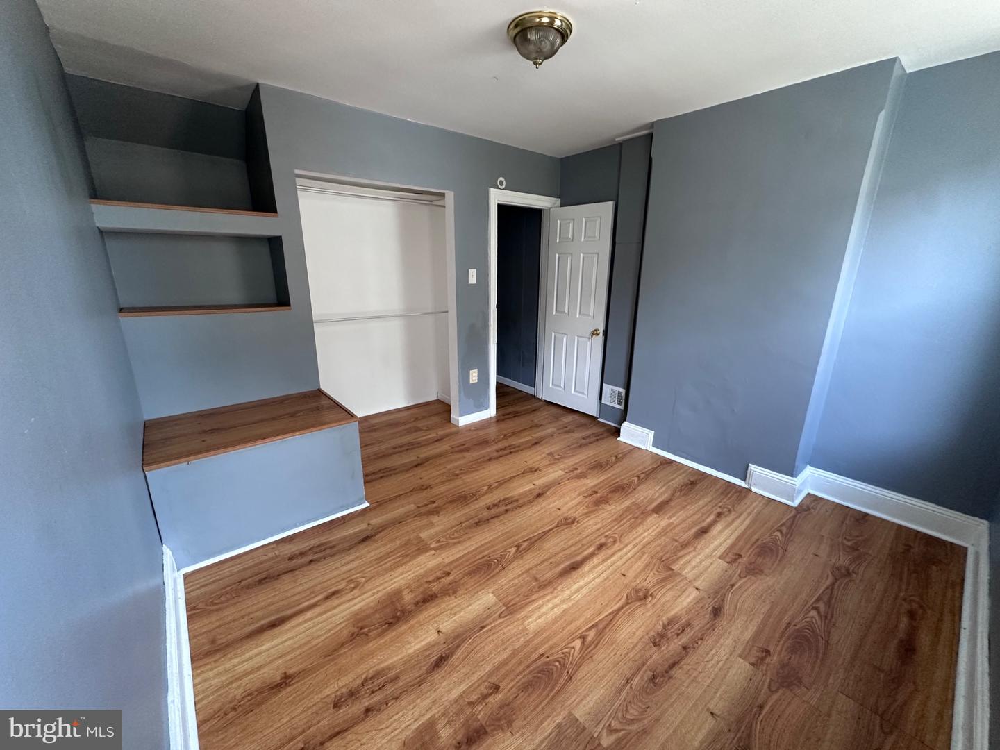 245 Lexington Ave Property Photo 1