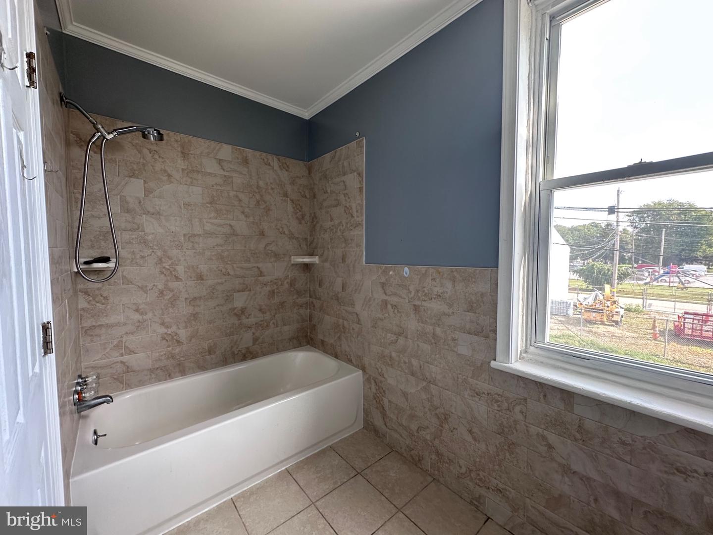 245 Lexington Ave Property Photo 9