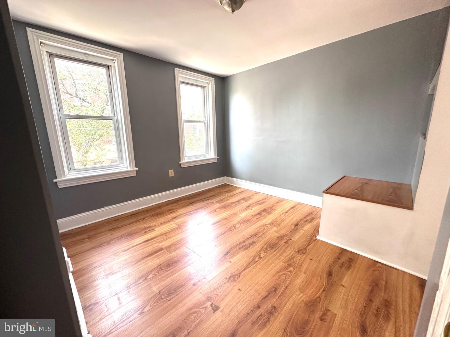 245 Lexington Ave Property Photo 16