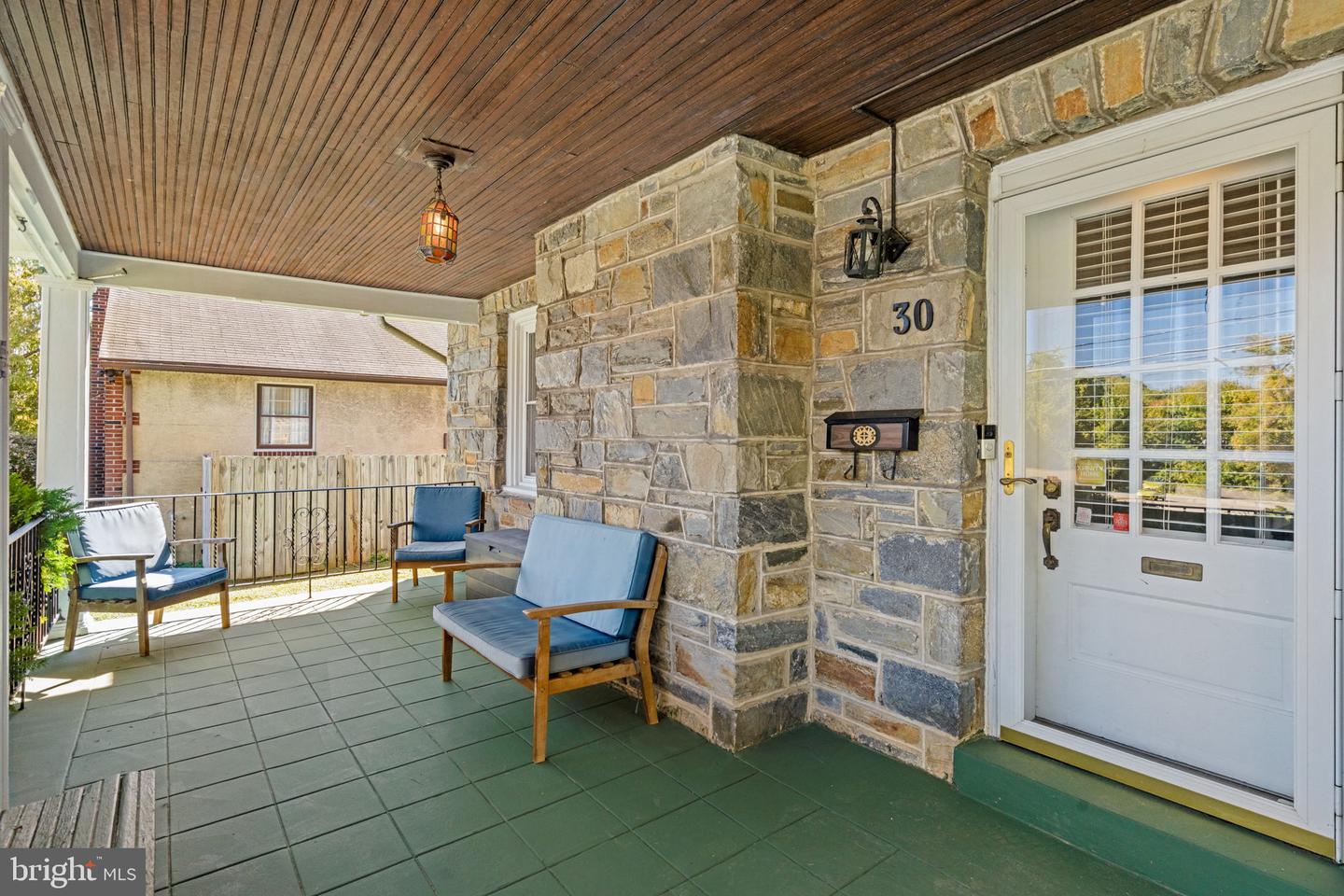 30 Morton Ave Property Photo 10