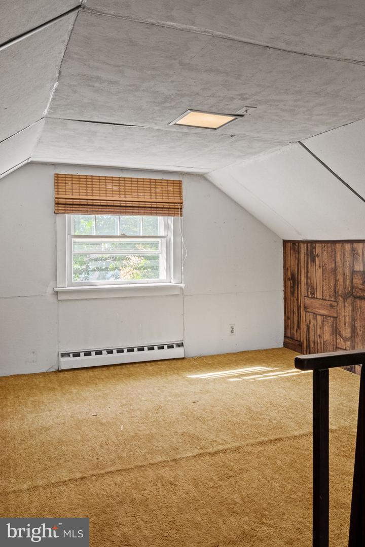 30 Morton Ave Property Photo 53
